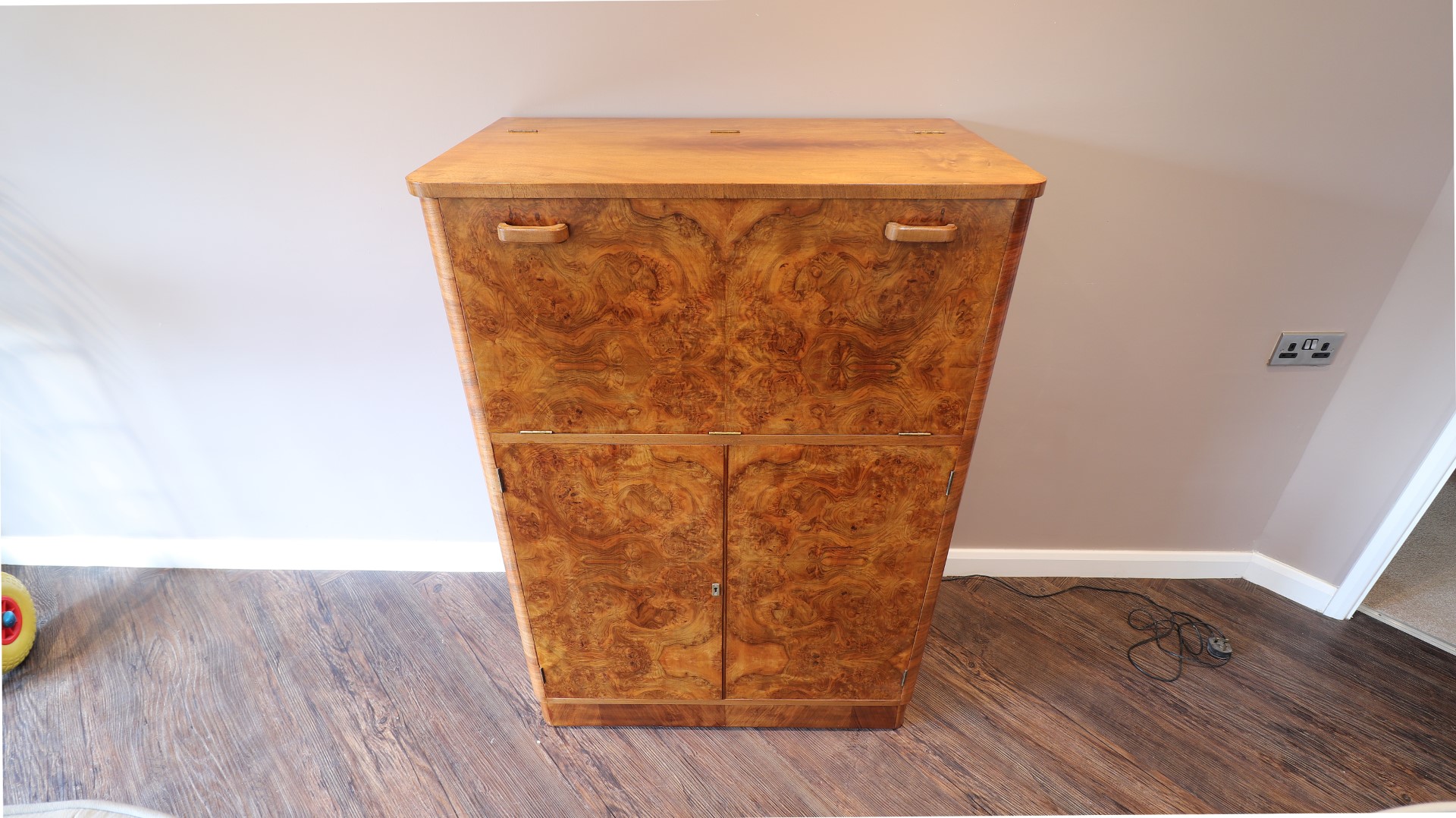 Veneer Repair & Refinishing Furniture Cocktail Rag 'n' Bone